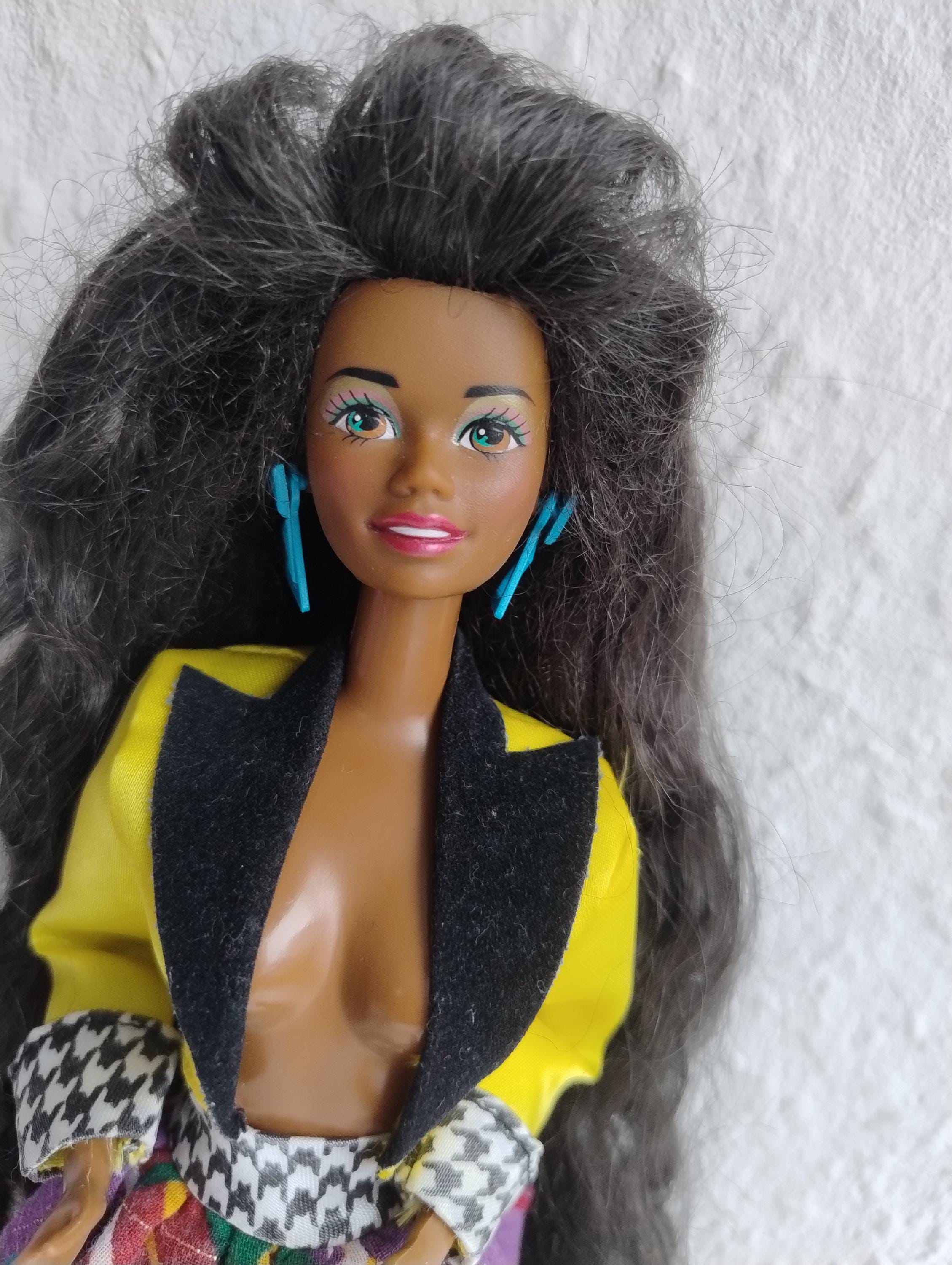 Barbie Christie Ultra Totally Black AA Hair 90s Mattel 1991