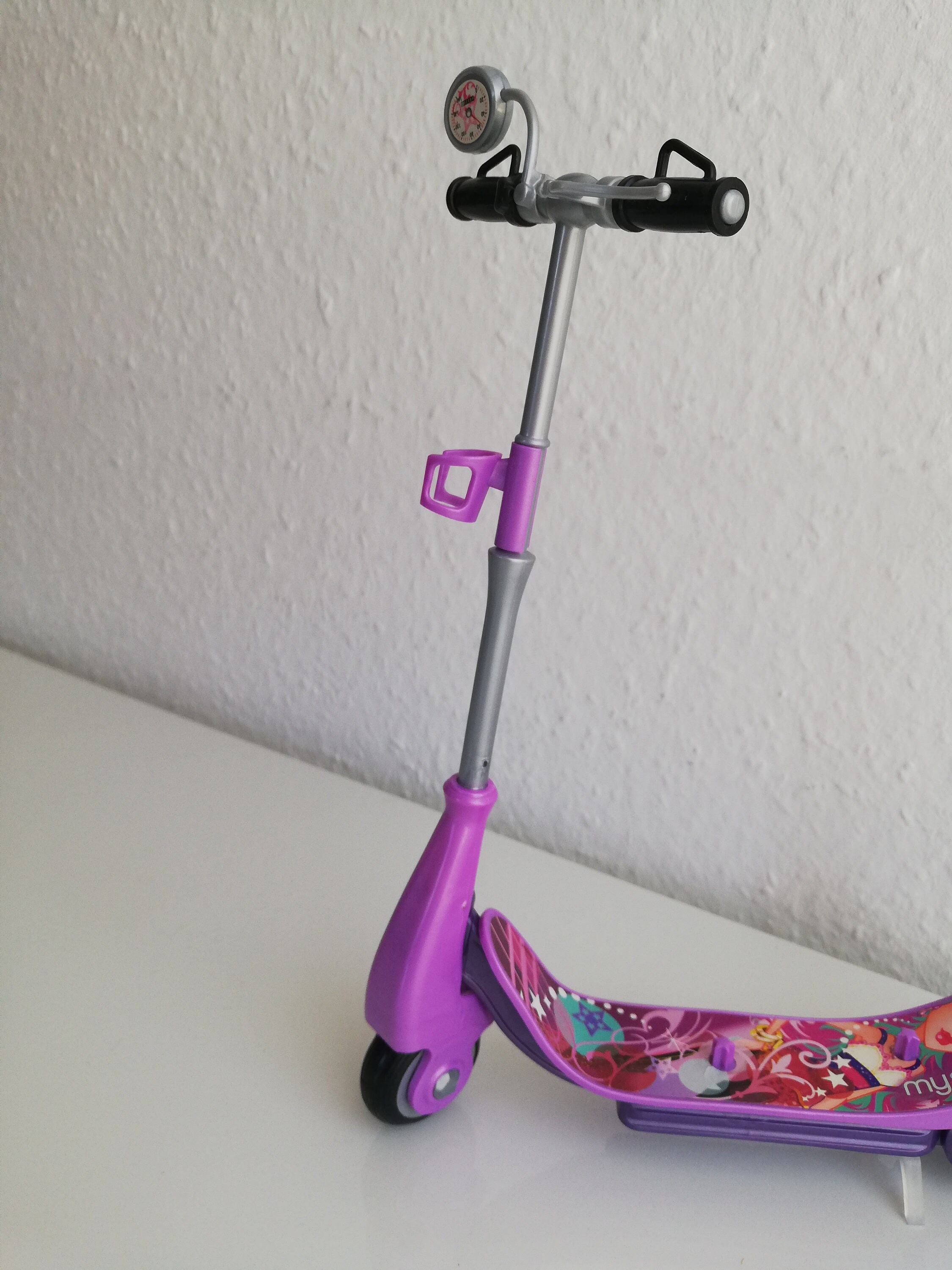 Kick Barbie Barbie My Scene Street Art Kennedy Special Edition Scooter Scooter Kick ...
