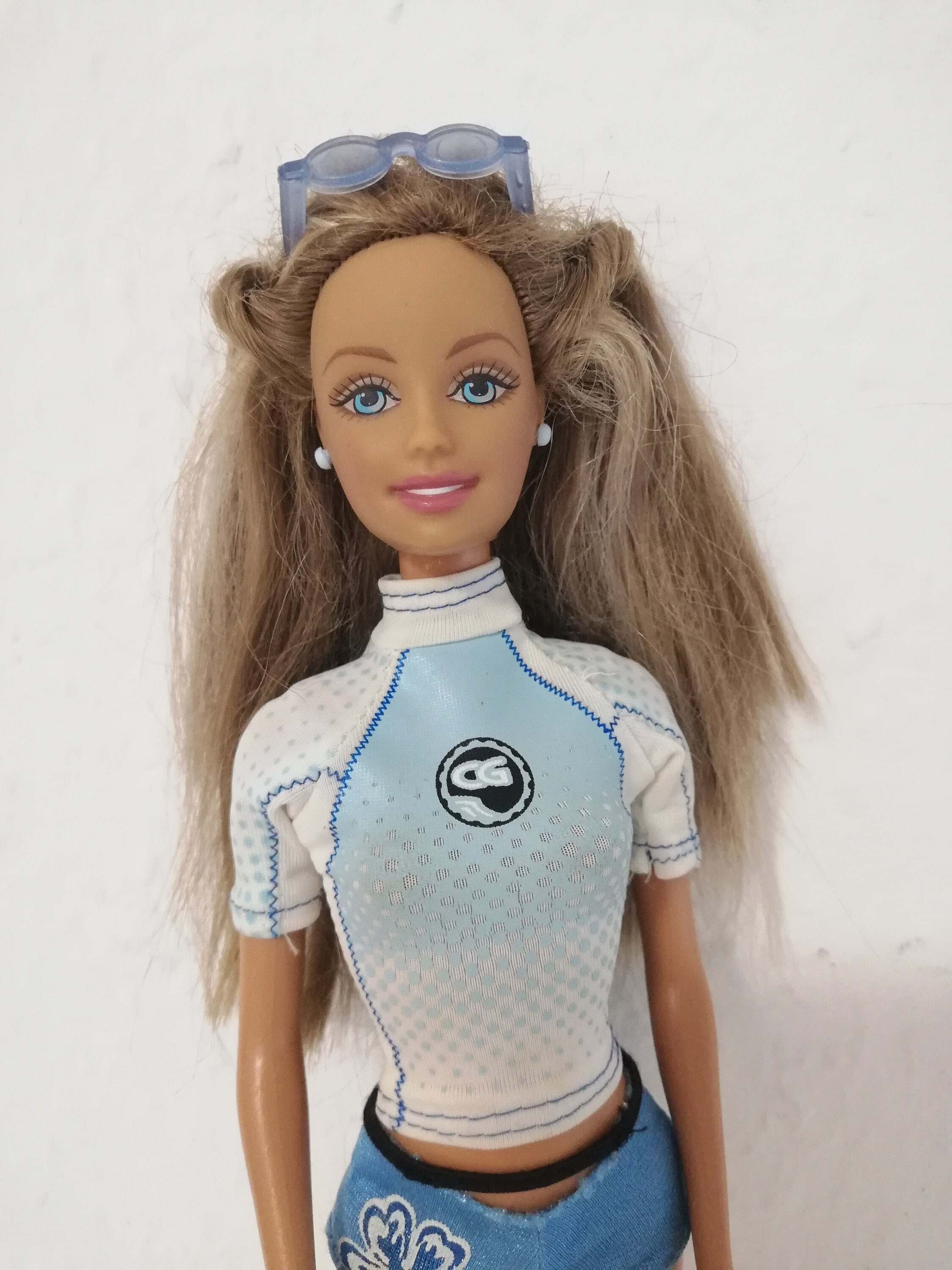 Barbie Cali Girl California Surf Beach Barbie 2004 G8663