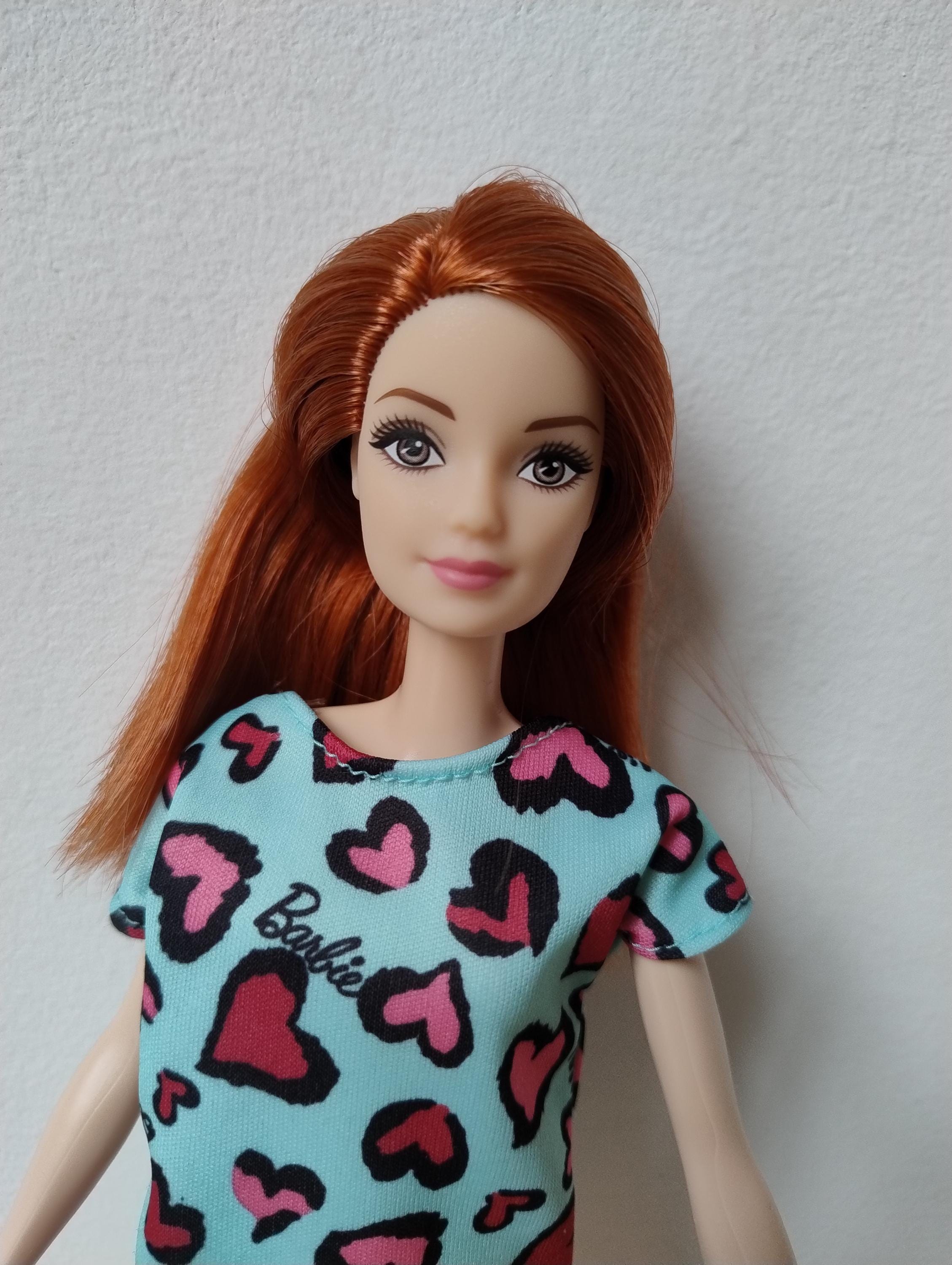 Barbie Chic Doll Red Hair Blue Dress With Heart Pattern Fashionista Mattel 
