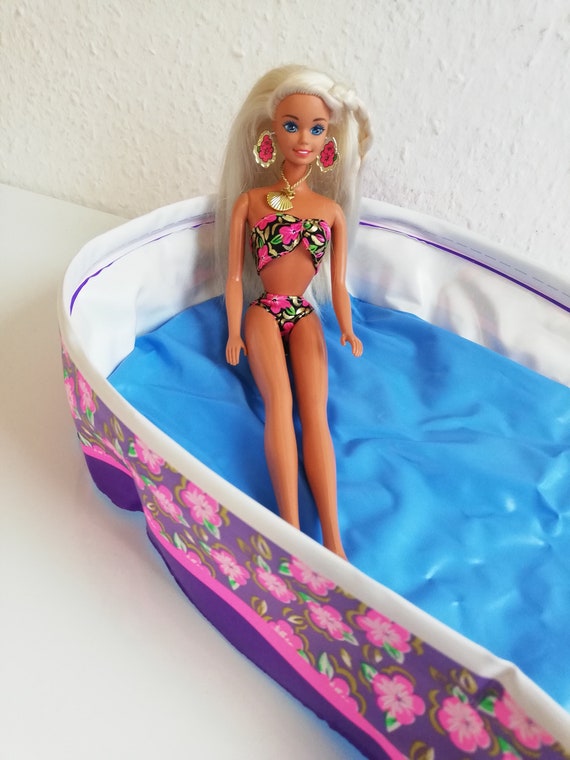 Barbie Tropical Splash Swimming Pool and Spa Pool Party Swimming