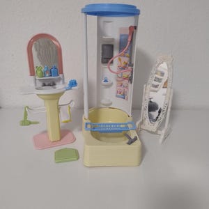 Barbie Light Up Bathroom Playset Illuminated Bathroom Furniture Playset Shower / Bath Sink Mirror Mattel 1999 Vintage