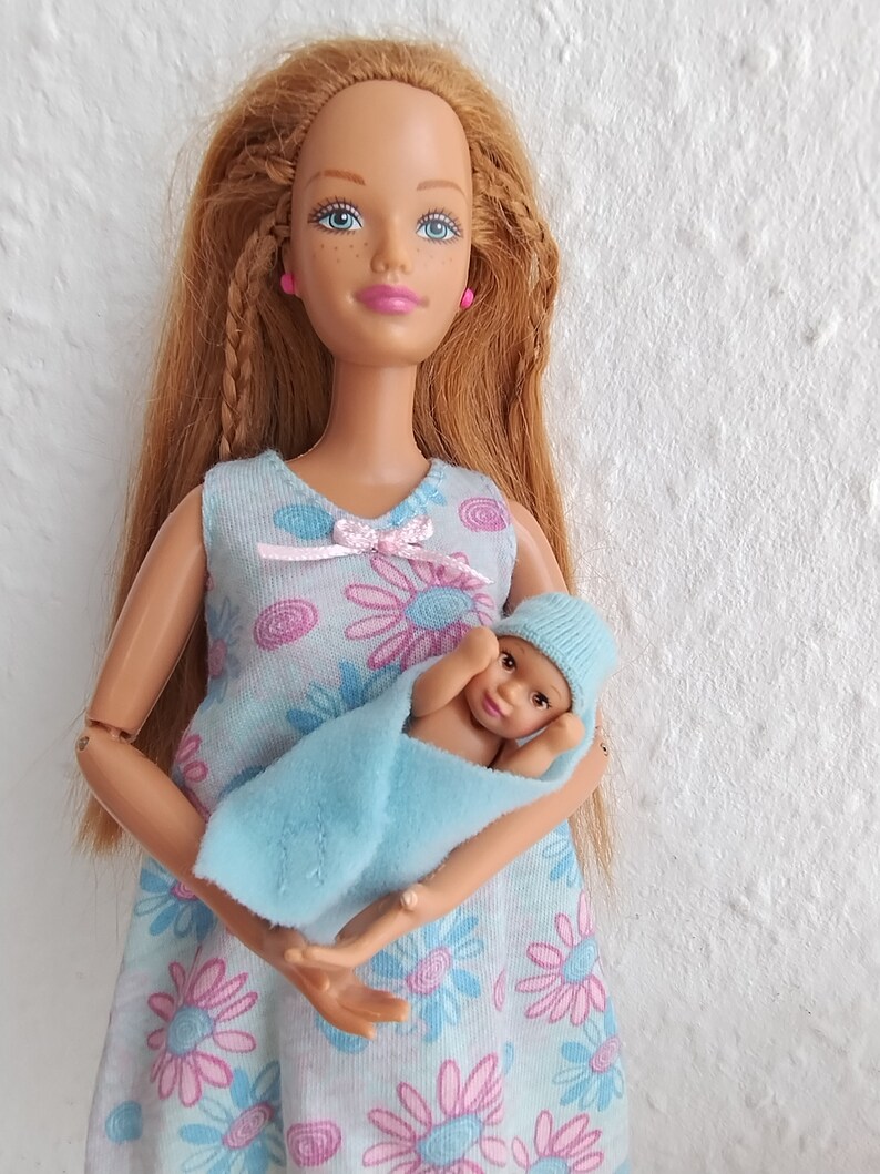 Happy Family Midge Barbie Pregnant WITHOUT Belly Mattel 2002 With Baby