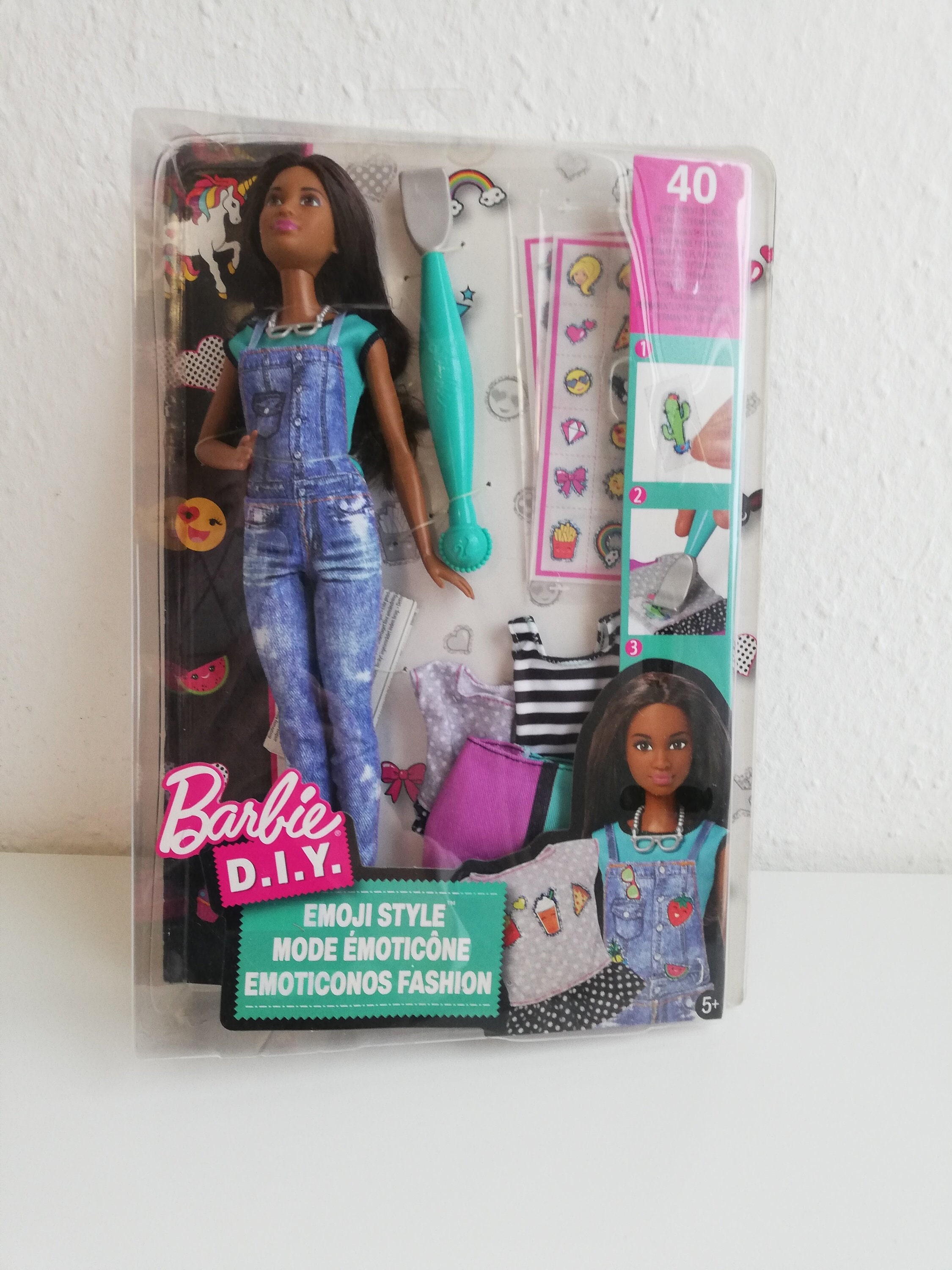 Nikki Barbie D.I Y. Design It Yourself Emoji Style Fashions Doll Play Set Mattel Vintage OVP NRFB Etsy