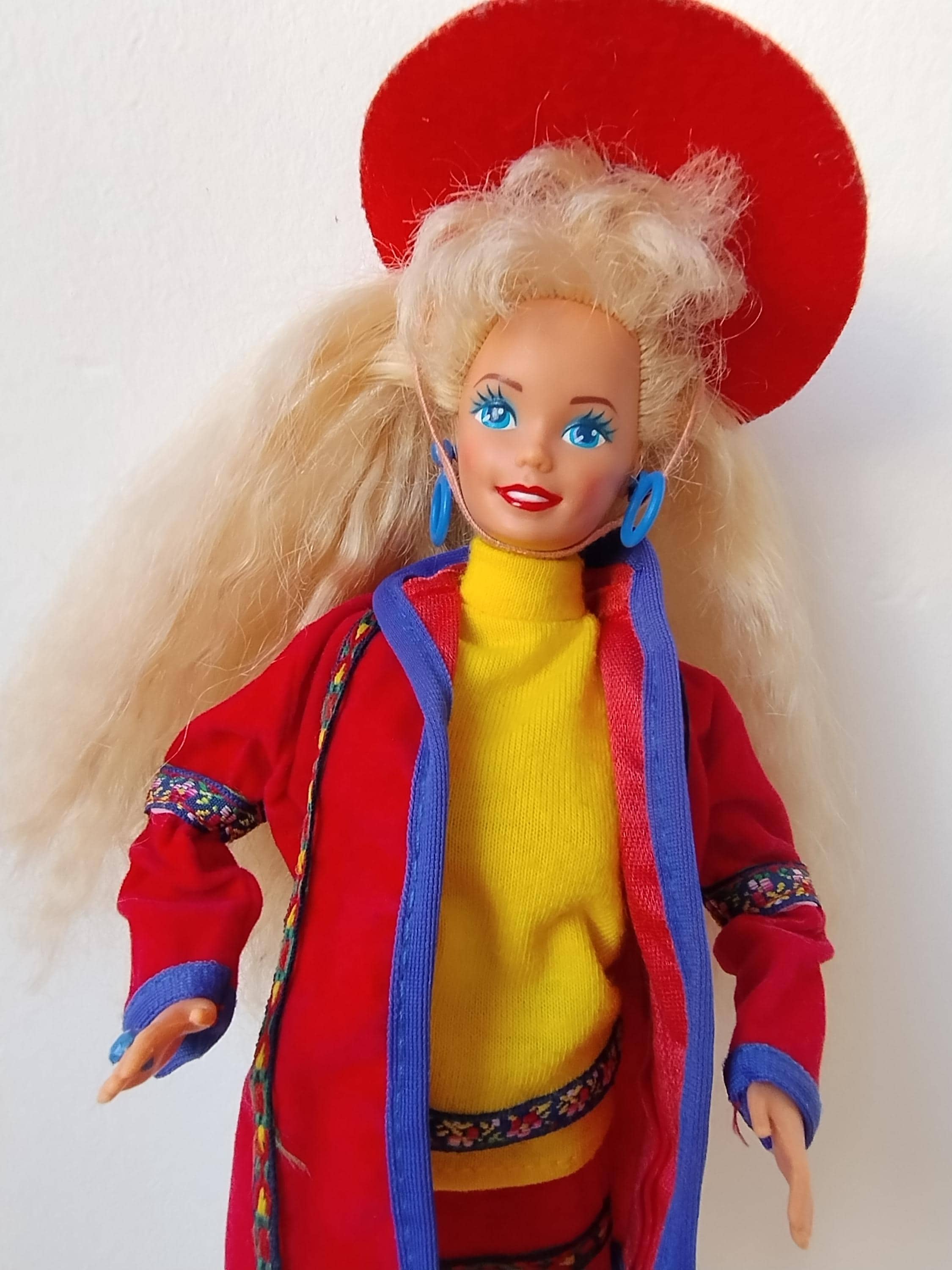 90's Vintage バービー 人形 ベネトン　BENETTON il_fullxfull.7116211828_bbzl.jpg