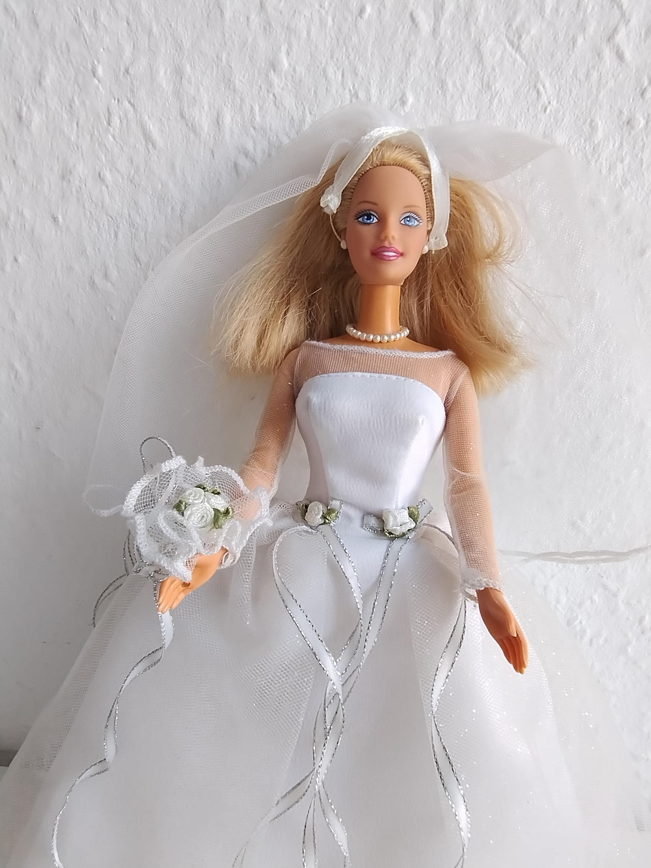 Blushing Bride Barbie Doll 1999 Special Edition Wedding 26074 