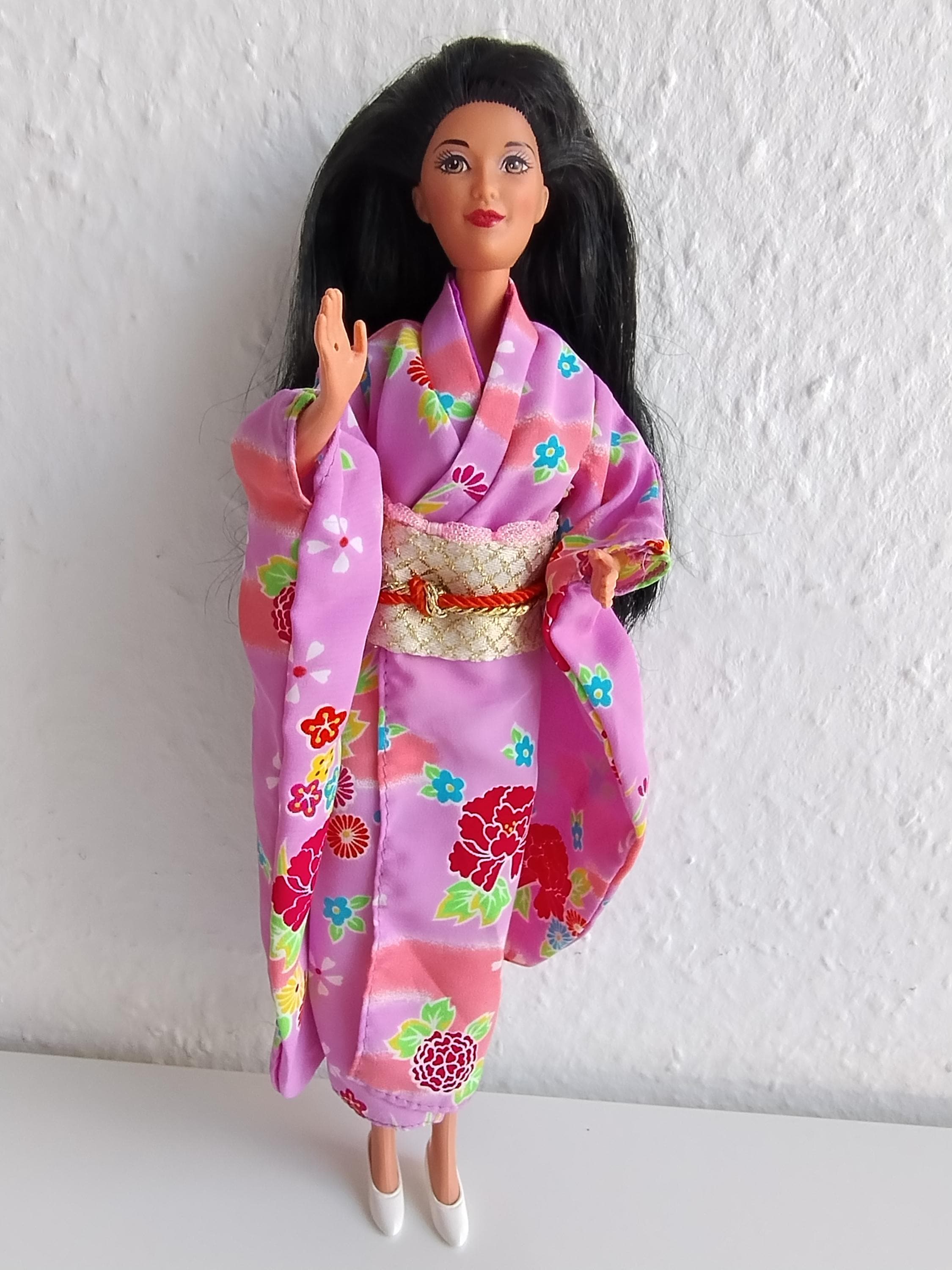 Japanese Barbie Doll From Dolls of the World Japan From 1995