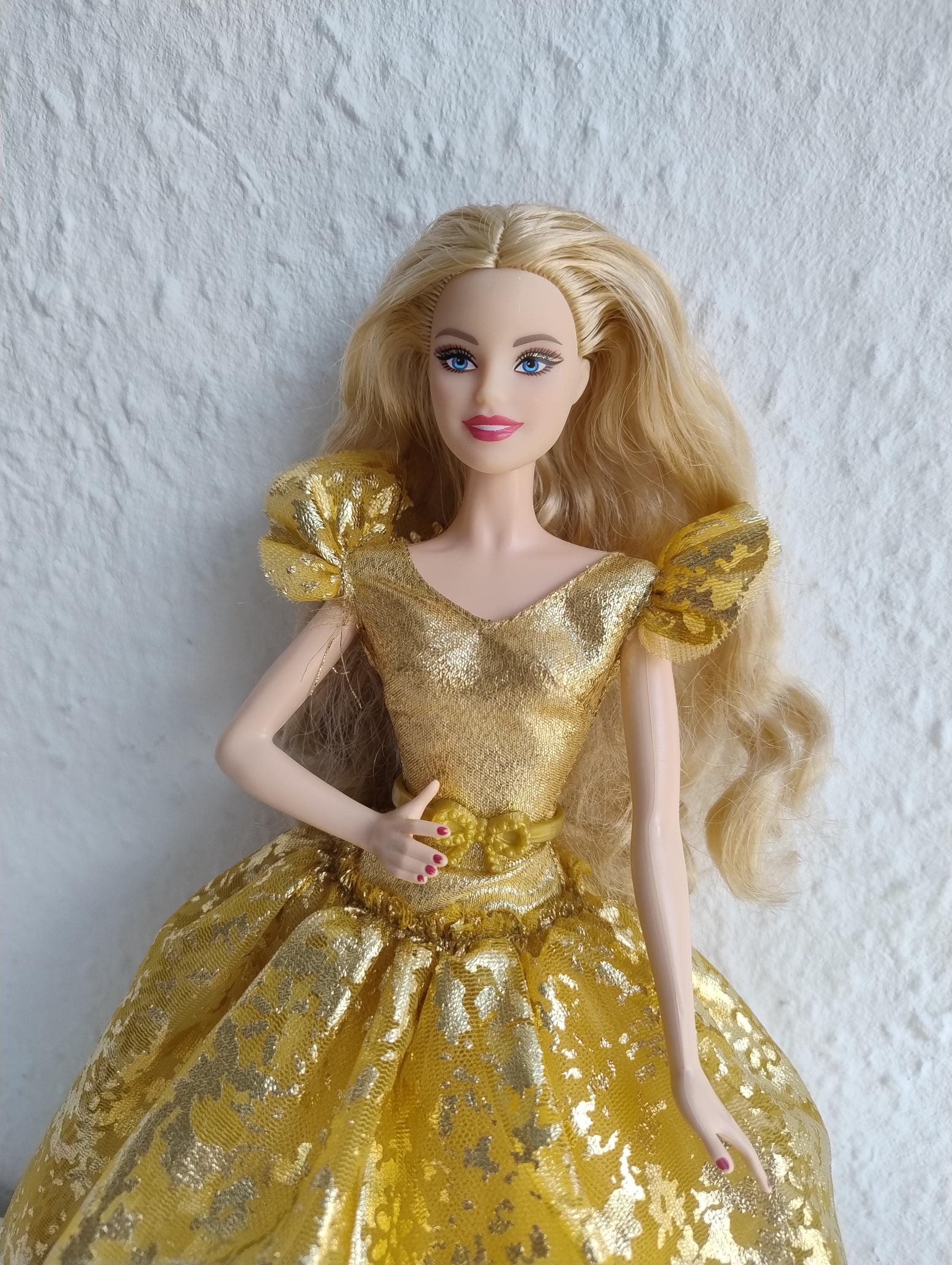 Barbie Holiday Signature Doll in Golden Yellow Dress Christmas Barbie  Collector Vintage Mattel GHT54 - Etsy