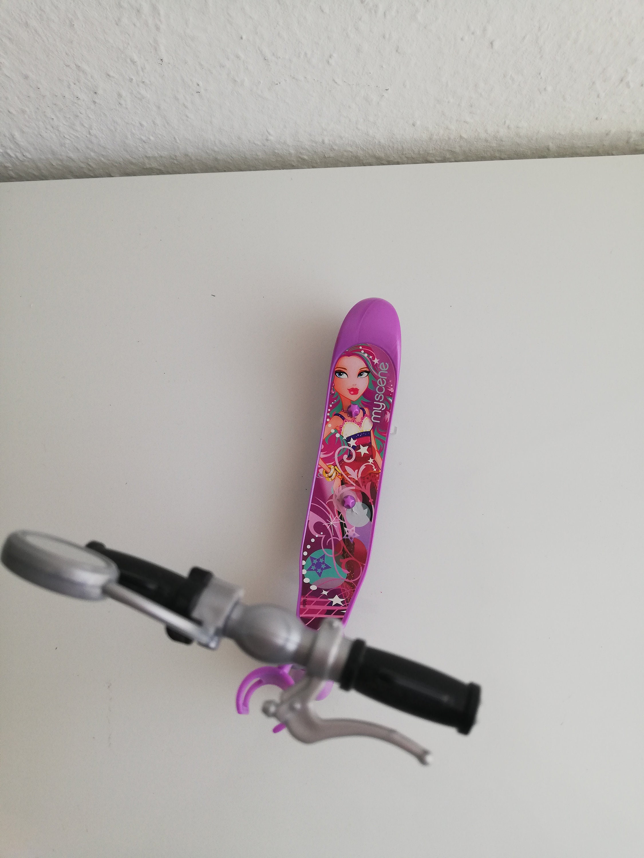 Kick Barbie Barbie My Scene Street Art Kennedy Special Edition Scooter Scooter Kick ...