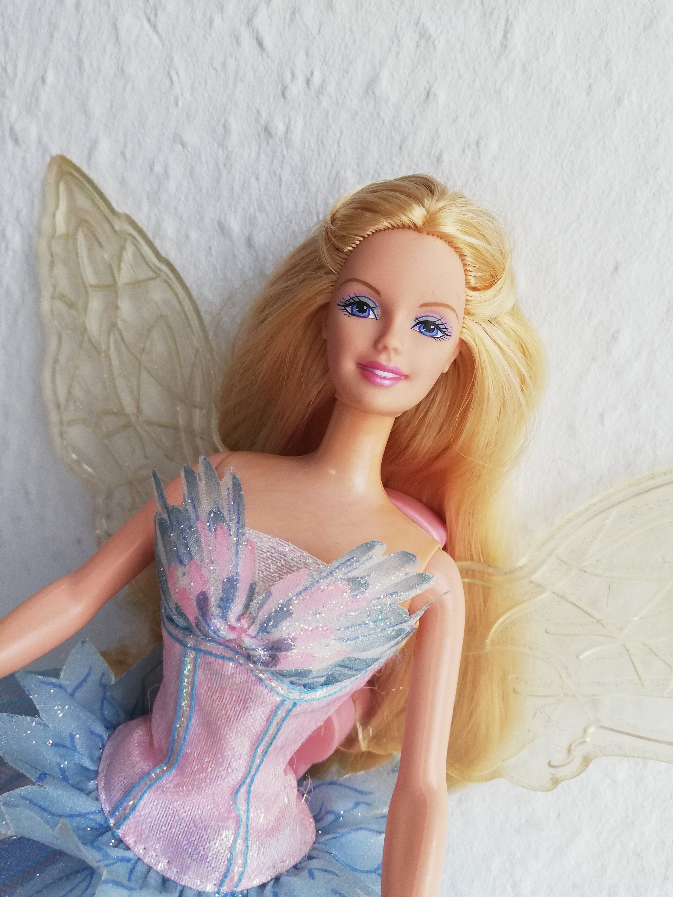 Barbie Odette in Schwanensee Swan Lake With Glowing Wings
