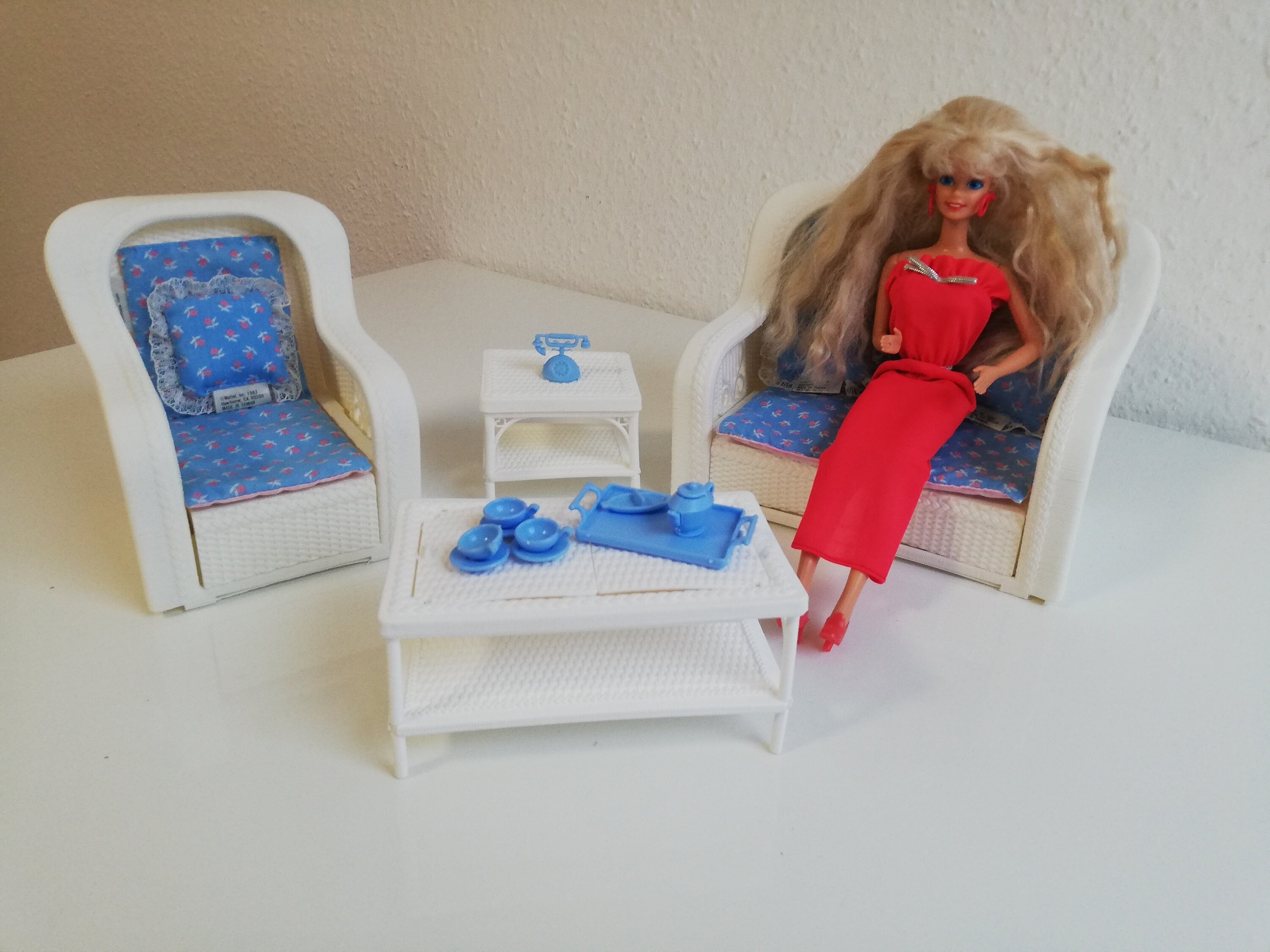 Jeux d'imitation - Barbie et sa salle de bains, meuble avec vasque - Mattel  - 1976. - Label Emmaüs