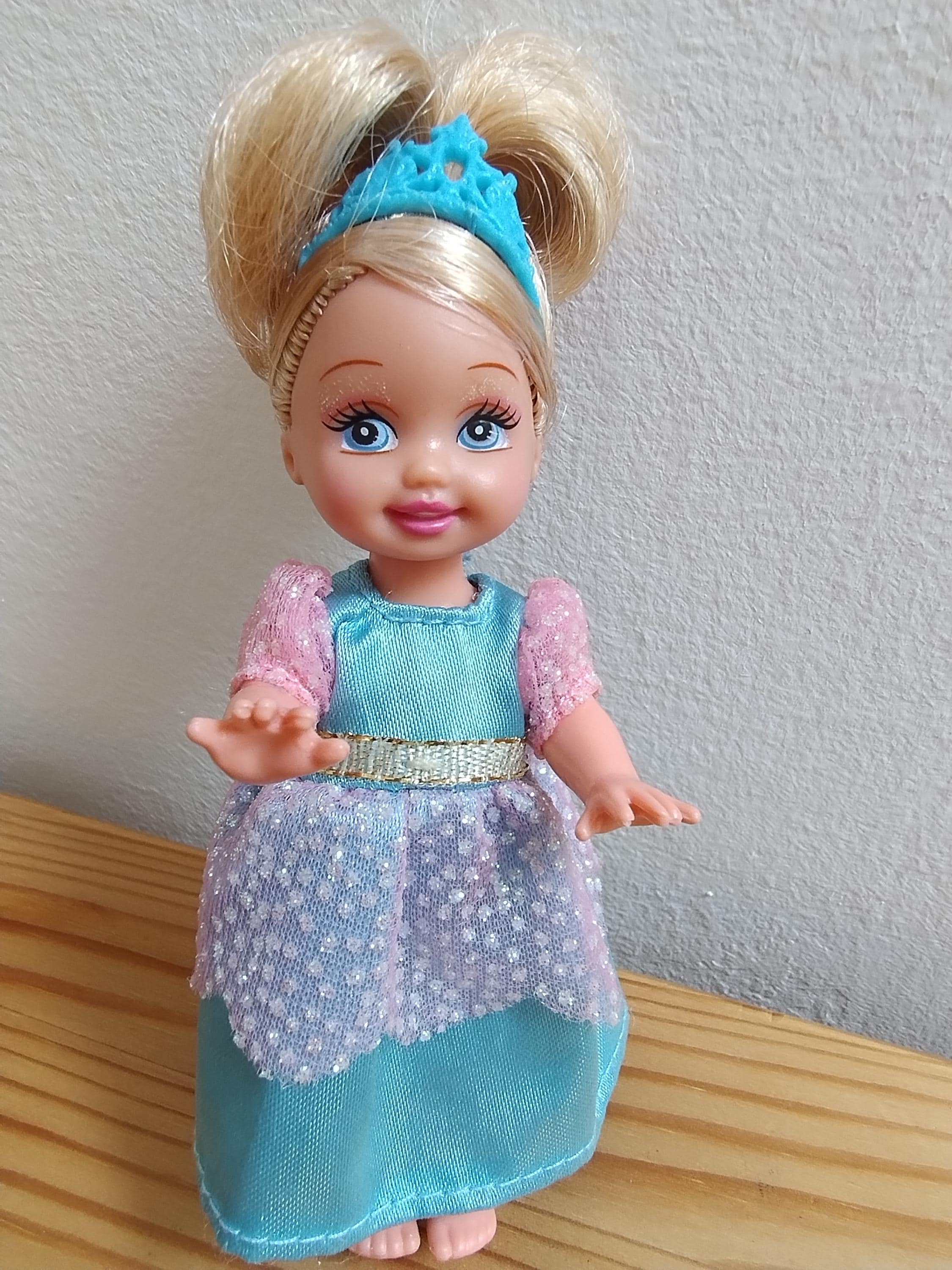 Barbie Kelly Shelly the Island Princess Princess the Animal Island