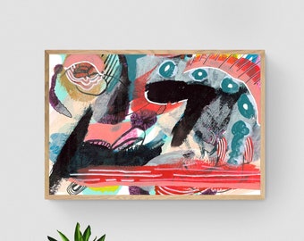 Peut inclure: Impression d'art abstrait dans un cadre en bois. L'œuvre présente un mélange de couleurs, dont le noir, le rouge, le turquoise et le rose, avec des coups de pinceau et des formes audacieux. Le tableau est exposé au-dessus d'une commode grise avec une plante et un bol décoratif.