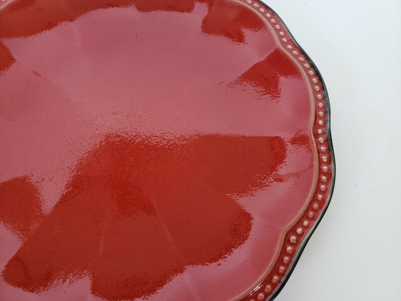 Roscher Hobnail Collection Stoneware Red Scalloped Dinner Ware Set Of 14