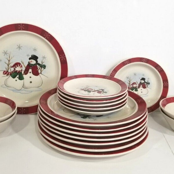 Vintage Royal Seasons Christmas Snowman Dinnerware Set Of 18