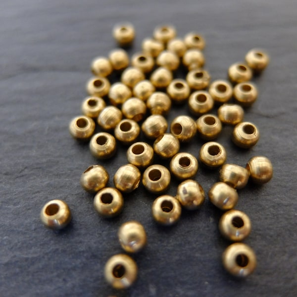 Brass beads 3.5 x 4 mm, round, jewelry beads, macrame and dream catcher