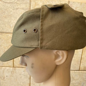 Uniforme militar vintage do exército checo-eslovaco, cor verde-oliva, usado. Frete grátis. Tamanho 55.