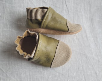 soft leather baby slippers - birth gift - "Eugène" model in Olive leather