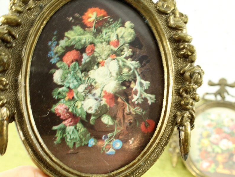 Mirror Frame Gold Metal made in Italy Small Ornate Florentine Pair Oval Photo Frame Vintage Fits 3 12 x 2 12 inch Picture Wall Hung