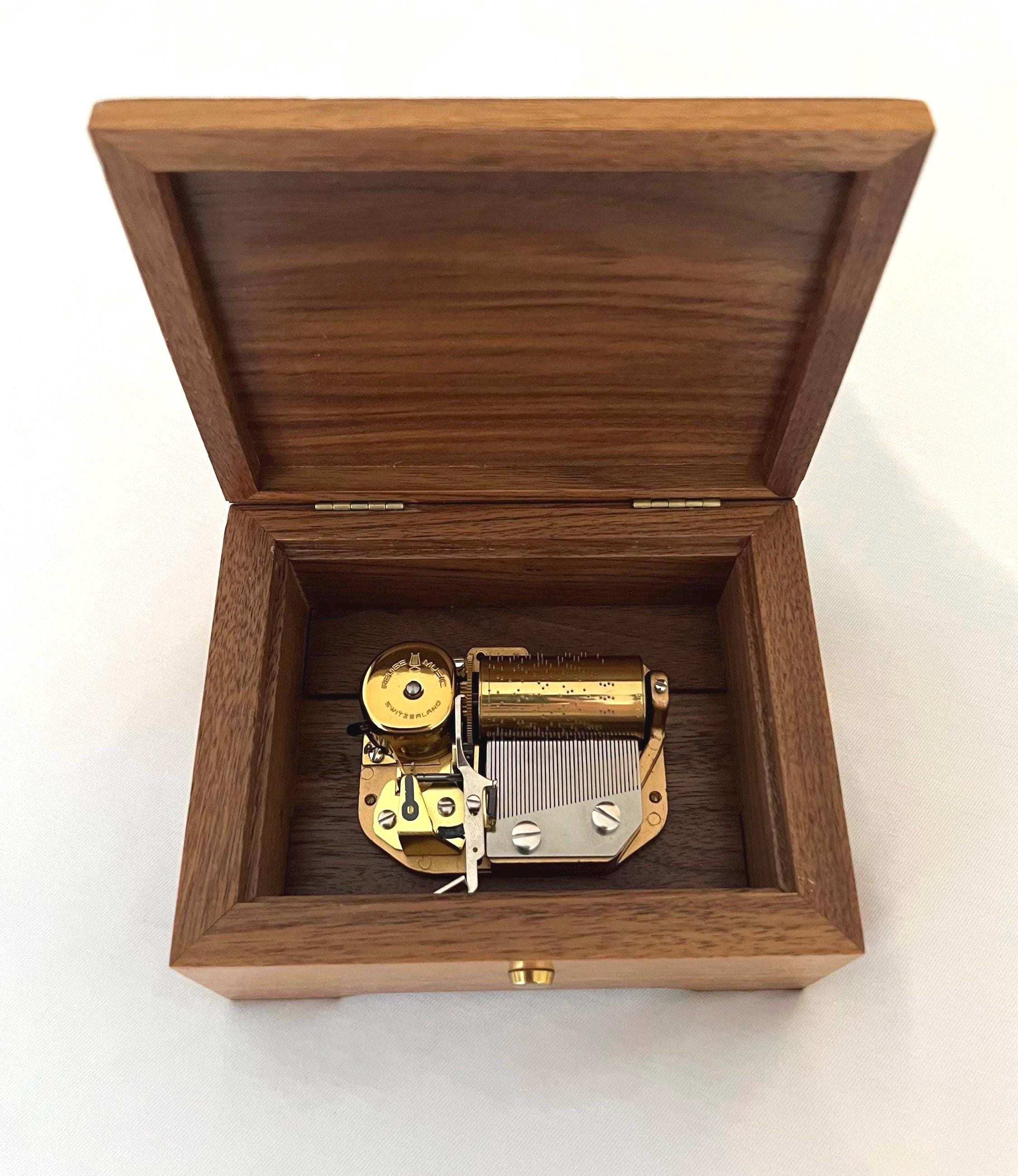Early REUGE 36 note antique ムーヴメント Early REUGE 36 note antique ムーヴメント