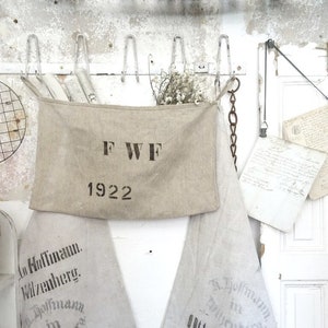 XXL hanging bag ditty bag made of antique grainsack - FWF 1922 27587MLE Farmhouse antique grainsack back