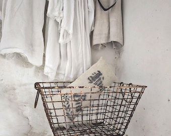 Ancient large oyster basket from France - dream patina 29976 french farmhouse