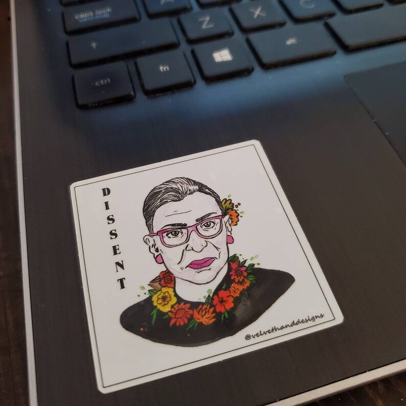 Ruth Bader Ginsburg 2x2 vinyl sticker bild 3
