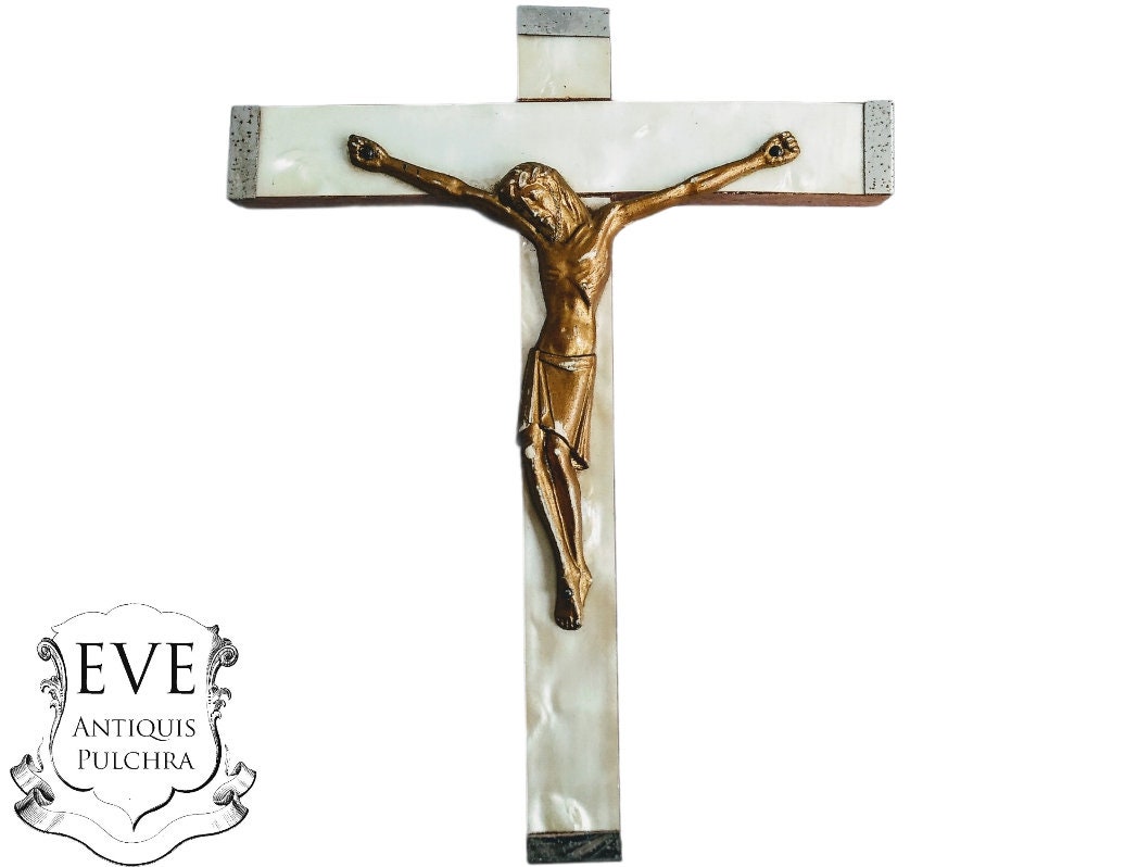 Vintage Français Crucifix Mother Of Pearl Shell With Patina Catholic Church Chapel Cross Religious S
