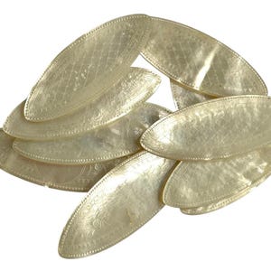 Antique Chinese Oval Shaped Set Mother Of Pearl Gaming Chips Counters Tokens Hand Carved Engraved c1800-1850&#39;s / EVE
