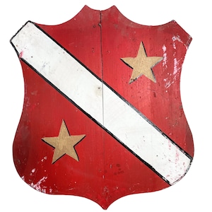 Vintage French Flagpole Shield Basque Family Crest Wooden Brown Wood Wall Mounted Display Trophy Plaque Prop circa 1960-70&#39;s / EVE