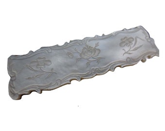 Antique Chinese INDIVIDUAL Ornately Edged Large Mother Of Pearl Rectangular Lotus Flower Gaming Chip Counter c1800-1850's / EVE de France