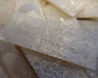 Antique Chinese INDIVIDUAL Mother Of Pearl Deep Carved Gaming Chips Counters Tokens Hand Carved Engraved circa 1800-1820&#39;s / EVE de France