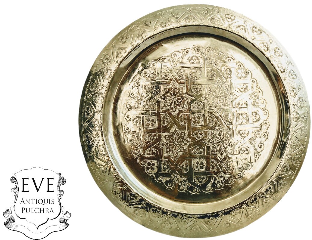 Vintage Arabe Islamic Tray Decorative Goat Silver Plate Metal Circular Dish Plat Table Tarnish Patin