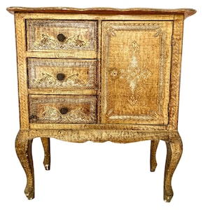 Vintage Italian Florentine Florence Gold Balsa Wood Ornately Decorated Small Side Table Cupboard Chest Of Drawers Stand c1950-60&#39;s / EVE