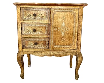 Vintage Italian Florentine Florence Gold Balsa Wood Ornately Decorated Small Side Table Cupboard Chest Of Drawers Stand c1950-60's / EVE
