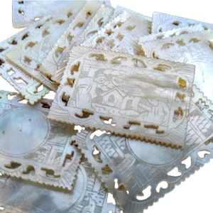 Antique Chinese INDIVIDUAL Lattice Edged Mother Of Pearl Rectangular People Scene Gaming Chip Counter Token c1800-1850&#39;s / EVE de France