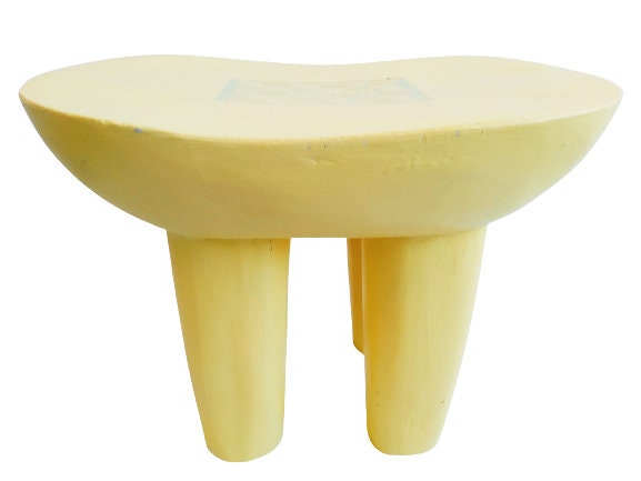 Vintage Bois Africain Jaune Naturel Moyen Traite Tabouret Chaise Stand Affichage Repose-Pieds Socle 