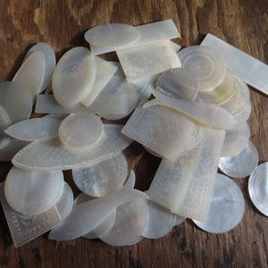 Antique Chinese Mother Of Pearl Collection Job Lot x 50 Mixed Gaming Chips Counters Tokens Hand Engraved circa 1800-1850&#39;s / EVE de France