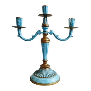 Candelabro de pie estilo real, de metal, azul y dorado, de latón francés vintage, con pedestal, adorno decorativo, década de 1960-1970 / EVE de France