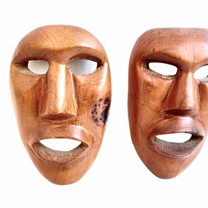 Vintage Alaskan Small Face Mask Wooden Wall Hanging Decor Carved Statue Carving Sculpture Wood Tribal Art c1970-80&#39;s / EVE
