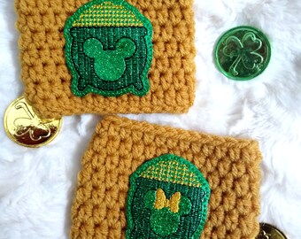 Pot of Gold Mouse Crochet Cup Cozy, cup cozy, Christmas gift, gifts for her, coffee mug sleeve, coffee sleeve, mug cozy