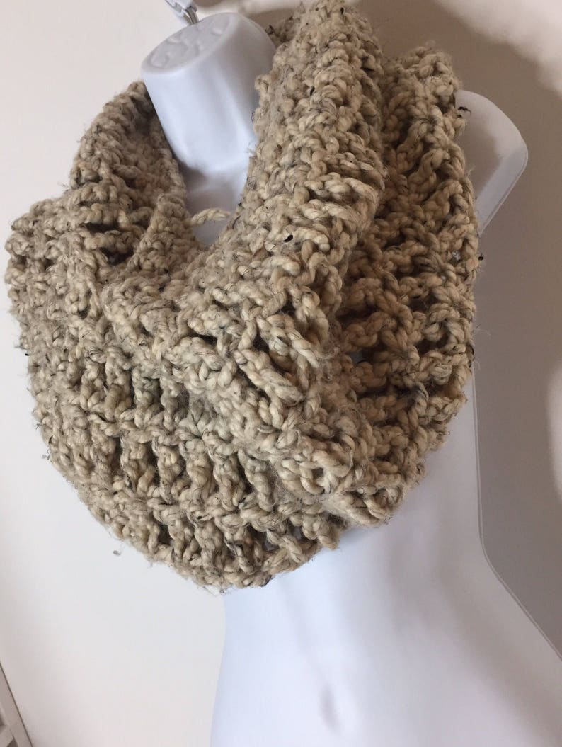 Chunky Cowl Crochet Scarf