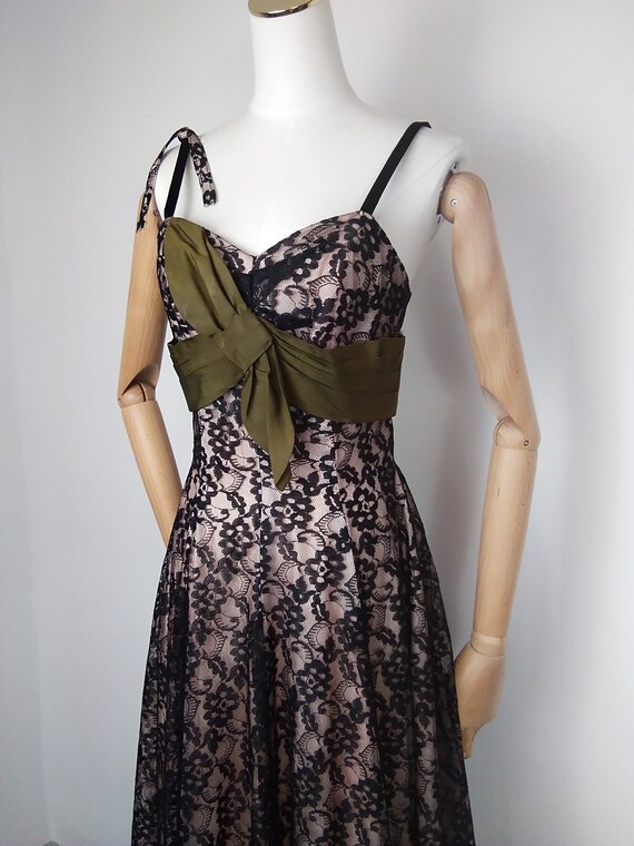 1940s Long black lace over lay dress with satin b… - image 5
