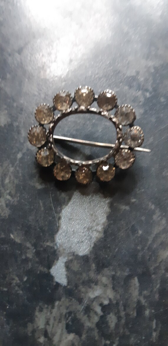 30s/40s Diamante brooch