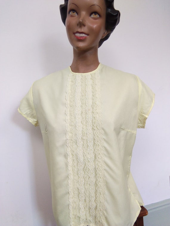 1950s yellow top