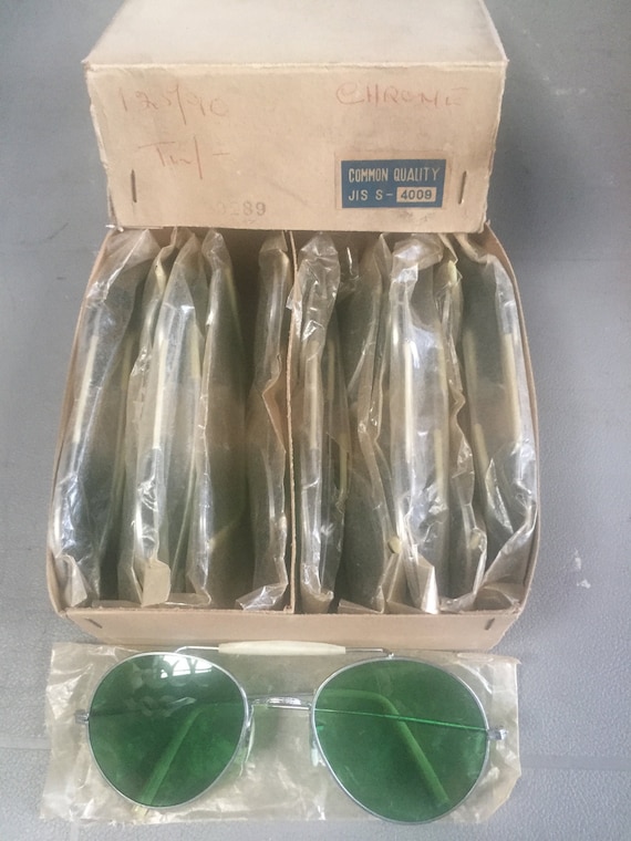 1940s Aviator sunglasses , original box