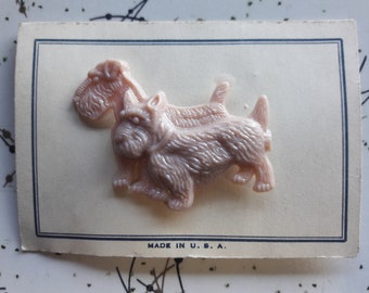 1940s Pink Scottie dog deadstock brooch