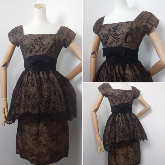 Lace clearance peplum dress