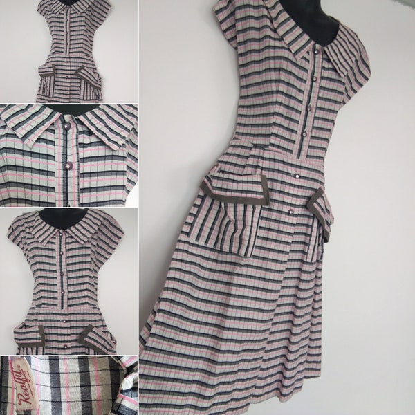 1950s Grey and pink check dress