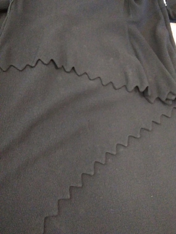 1940s Black crepe zig zag asymmetric dress - image 2